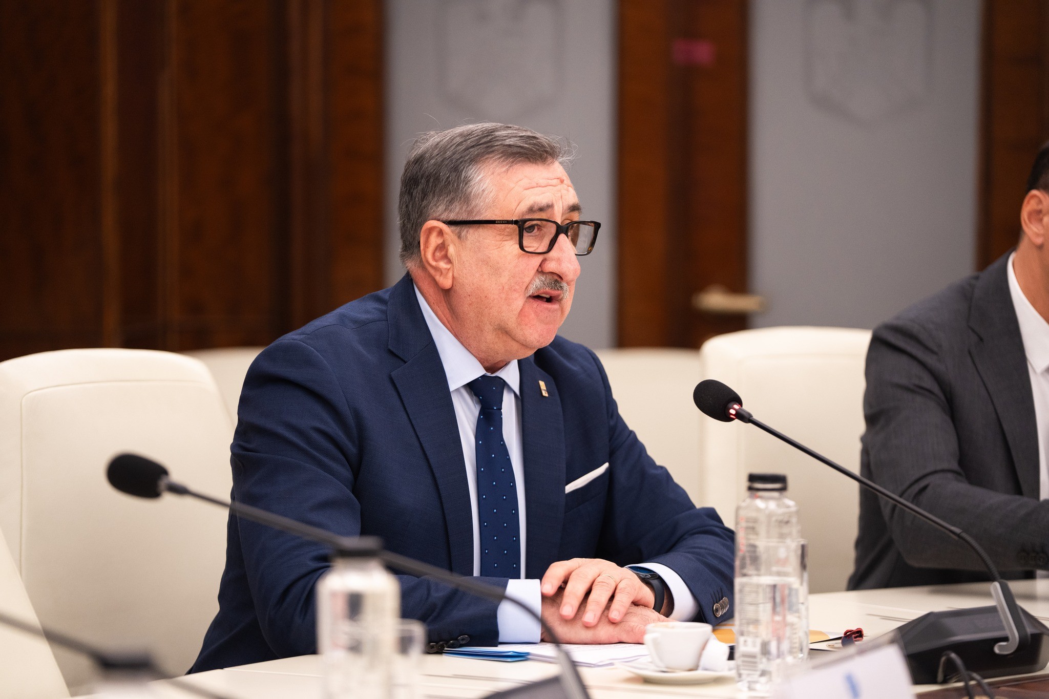 Poze Guvern 2025 Fote Brasov 2027 Boro