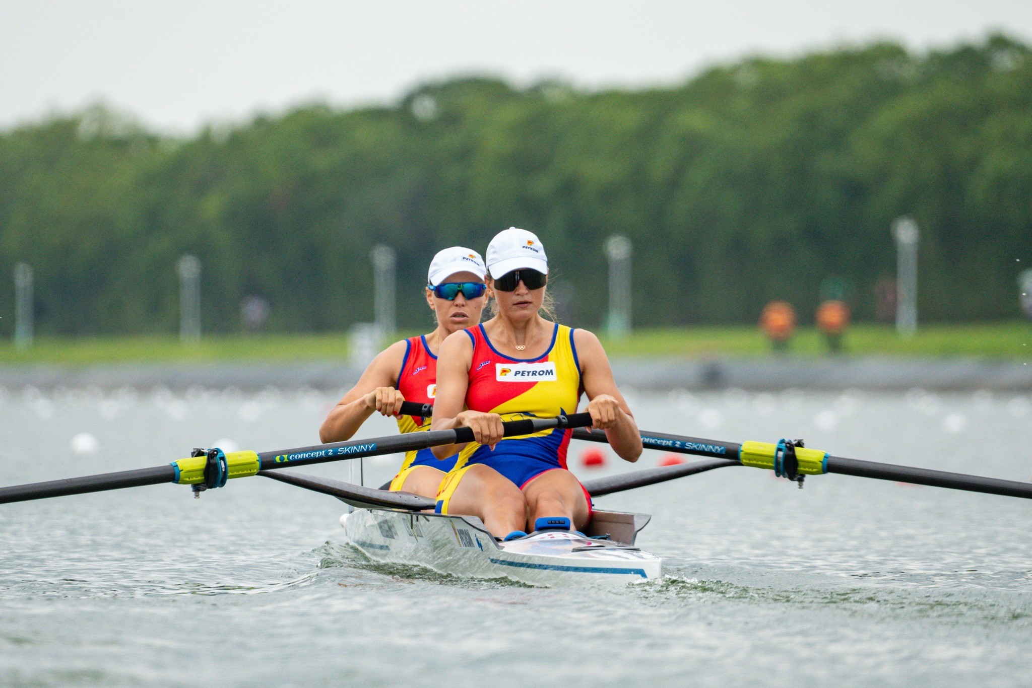 Canotaj W2 Aur Radi Rusu Cm 2025