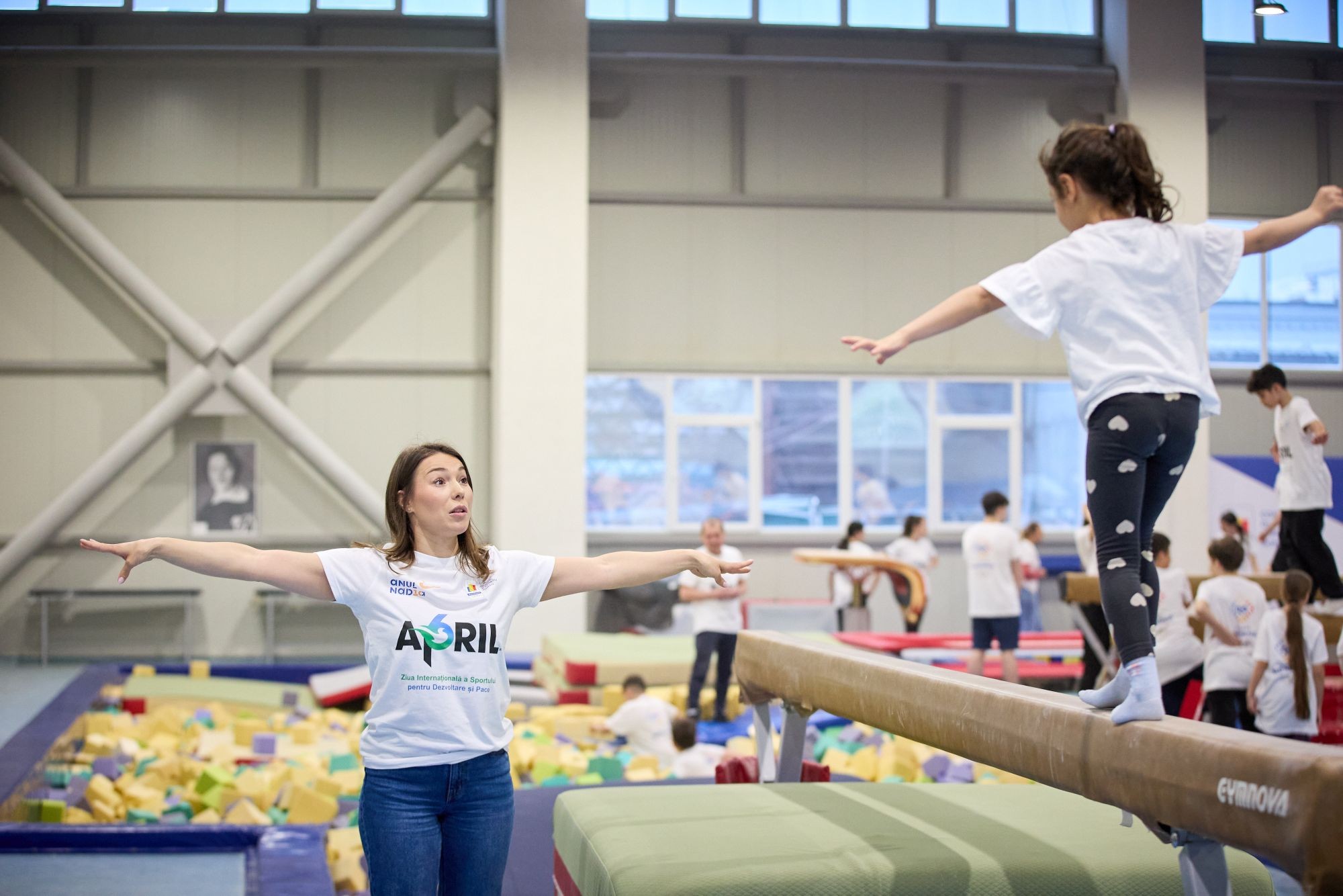 04 Cosr Dinamo 03 Apr 058