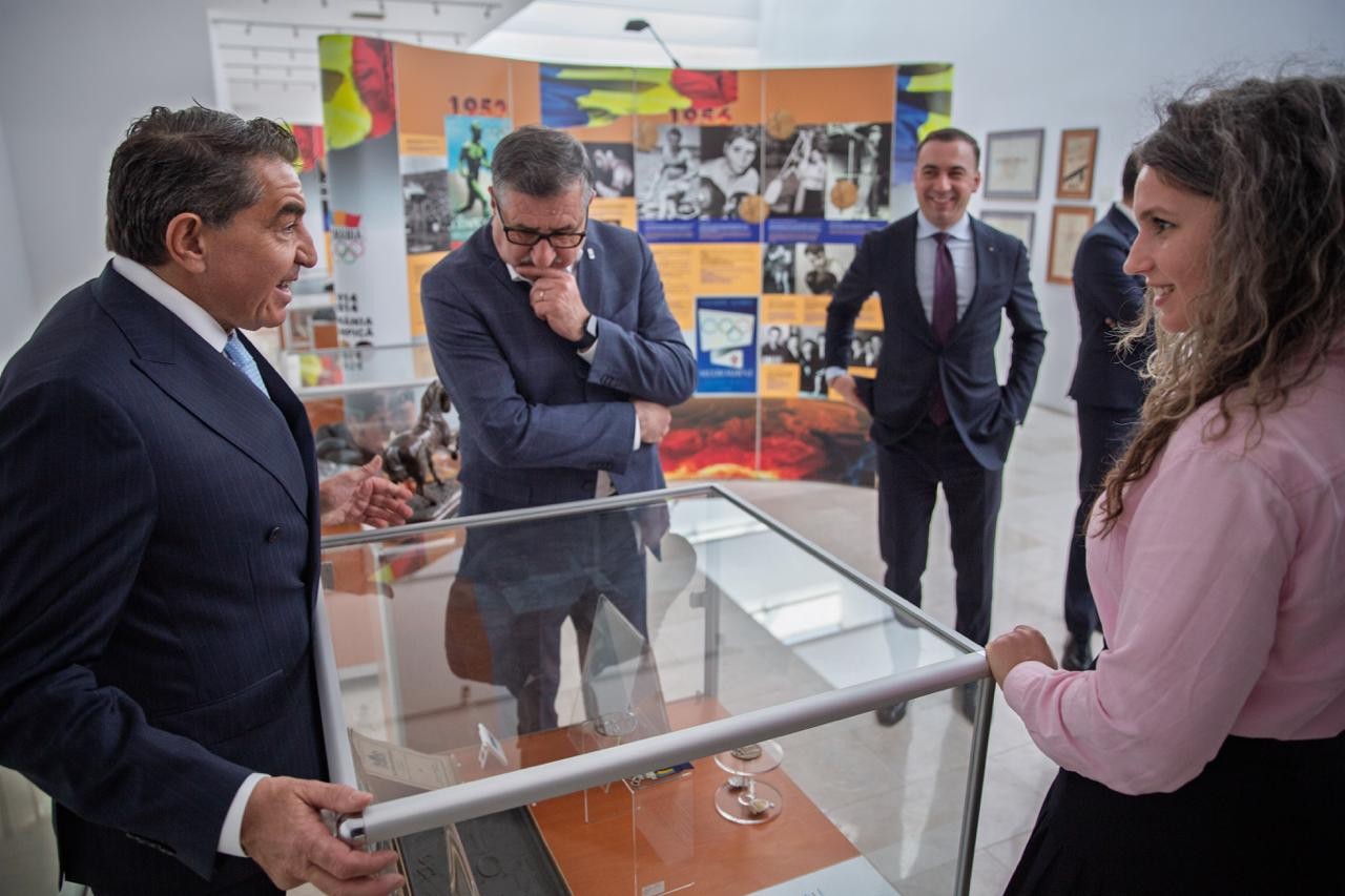 Vizita Americani Casa Oli Grup Muzeu