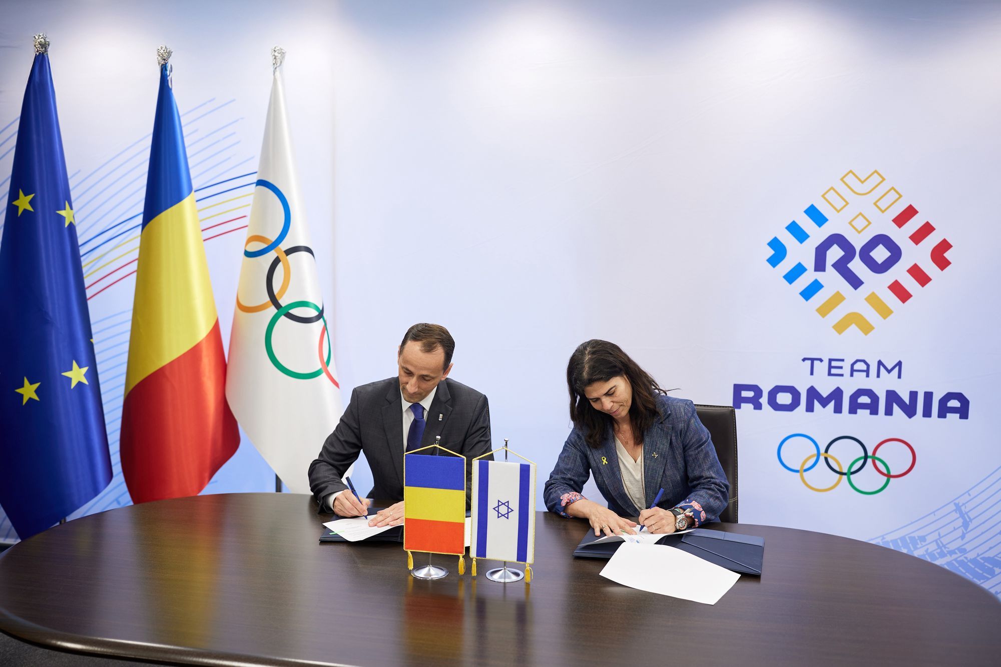 https://www.cosr.ro/img/36efa3c1-949f-4daa-bede-974b60339eda/cosr-israel-02-apr-043.jpg?fm=jpg&q=80&fit=max&crop=2000%2C1334%2C0%2C0
