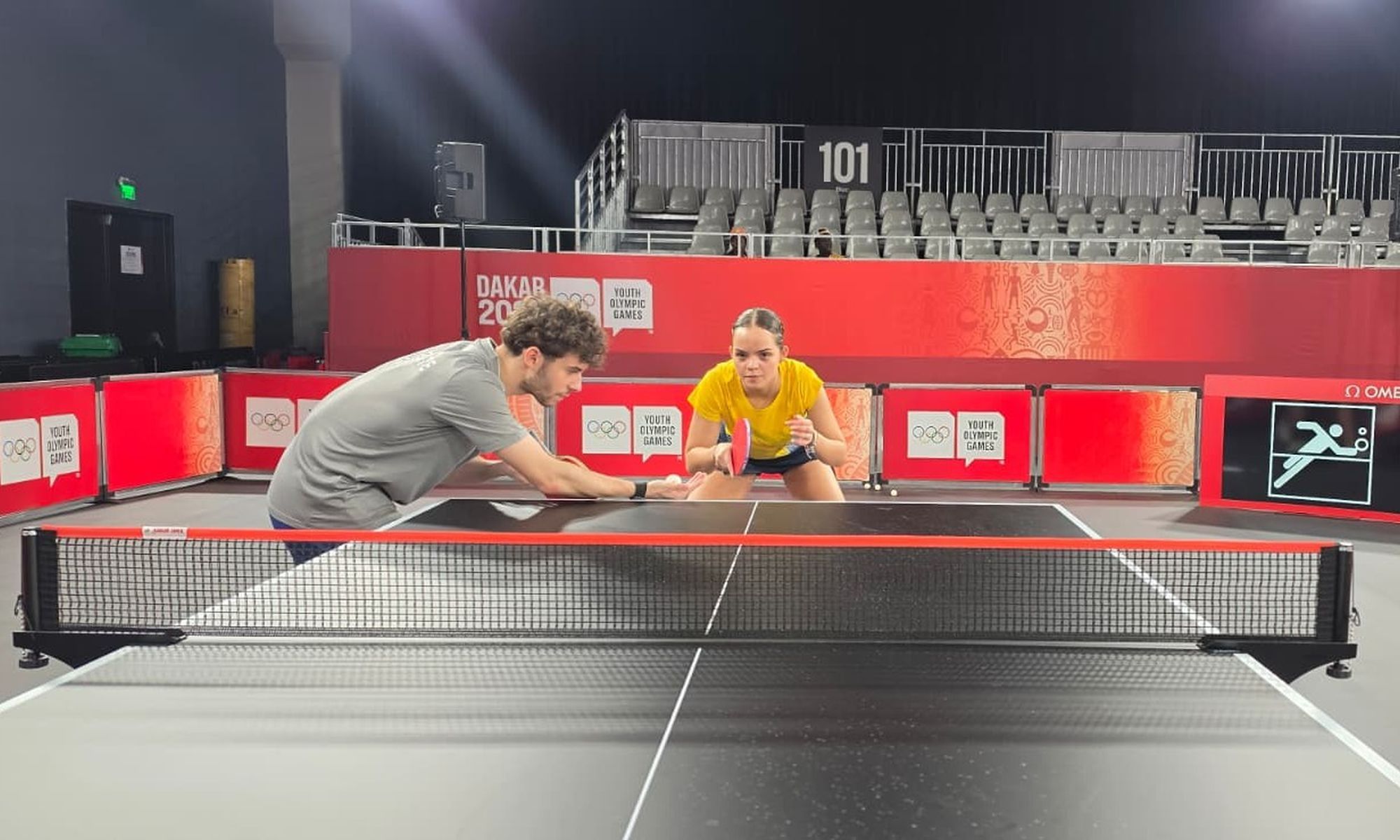 https://www.cosr.ro/img/38b900fa-820c-4a60-a0cd-3d2a97185f3e/dakar-2026-zi-01-sat-tenis-masaj.jpg?fm=jpg&q=80&fit=max&crop=2000%2C1200%2C0%2C0