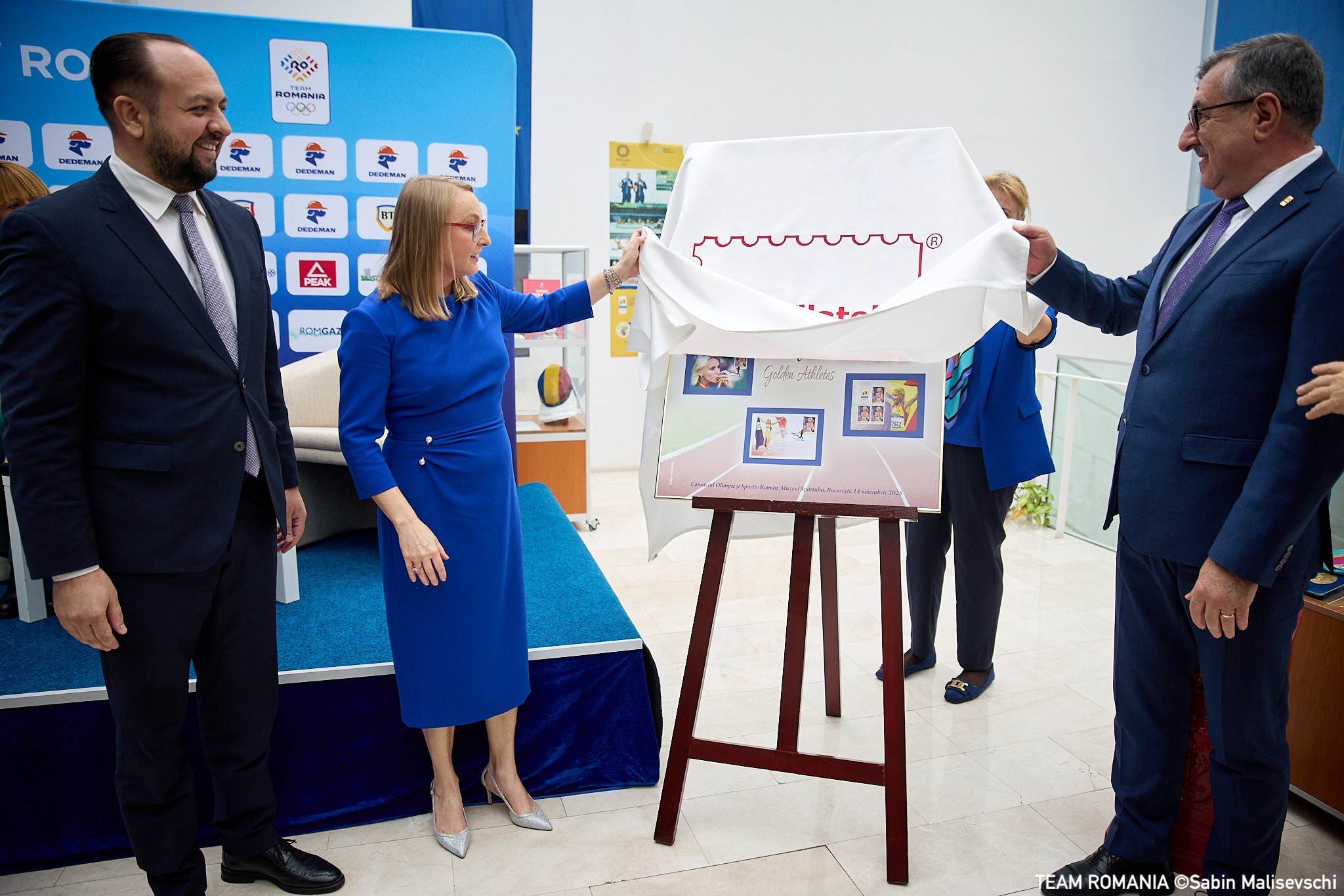 Gabriela Szabo 50 14 Nov 128