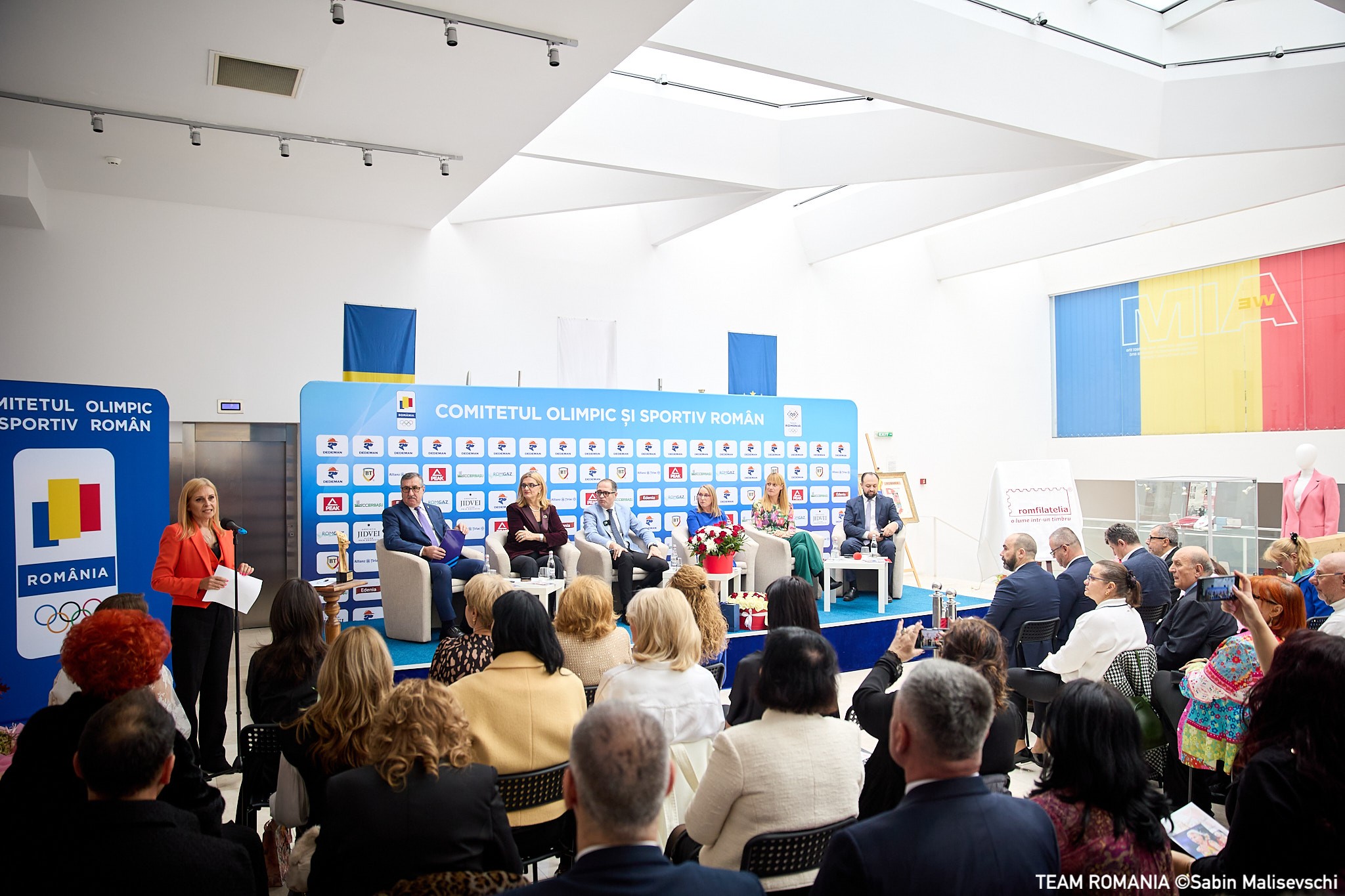 Gabriela Szabo 50 14 Nov 038