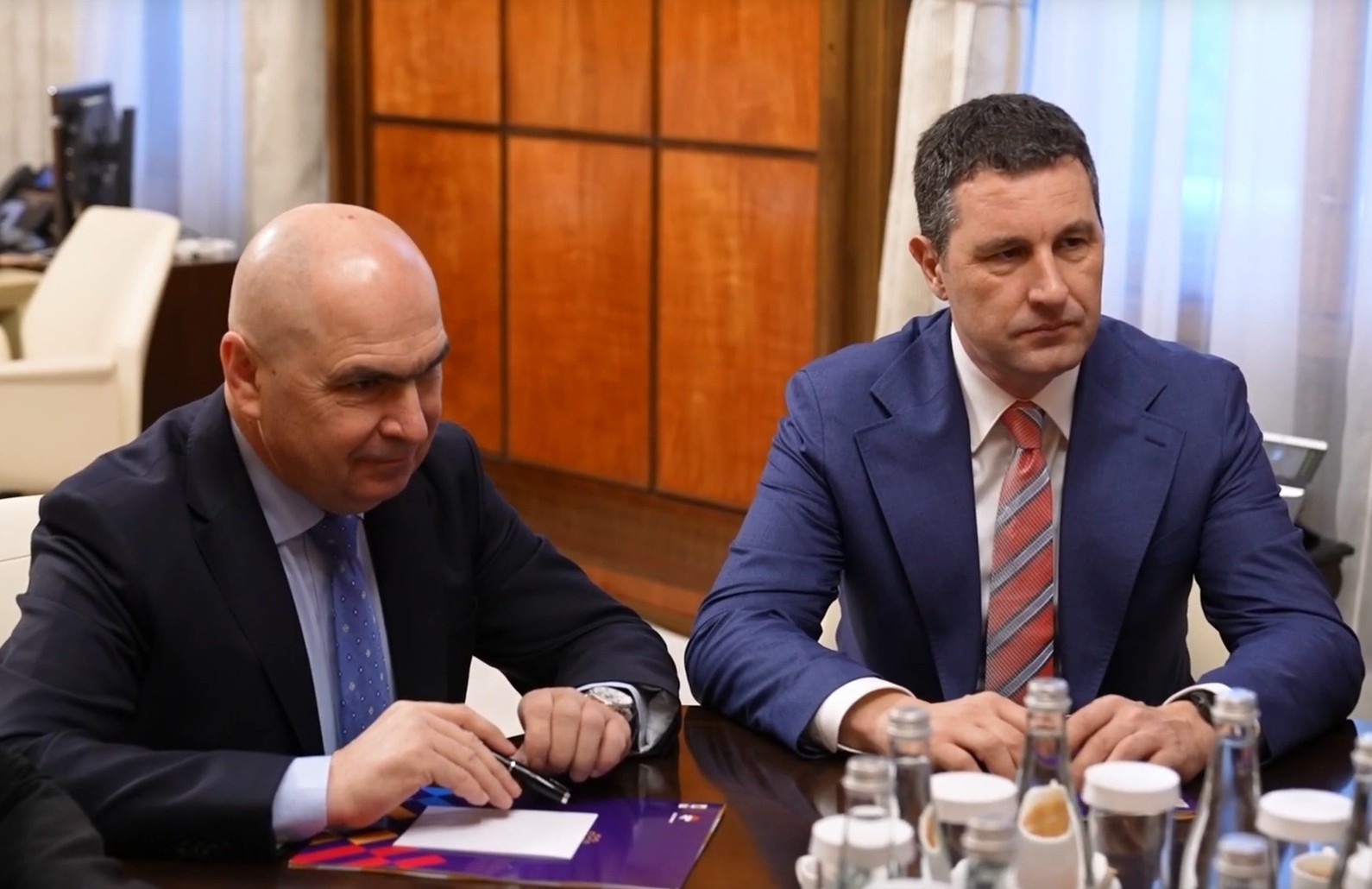 Bolojanbarnapalat Vict