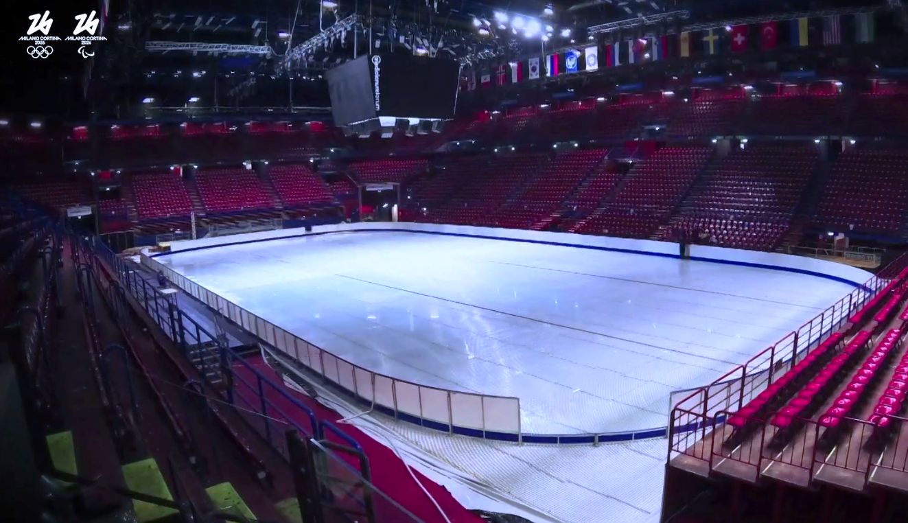 https://www.cosr.ro/img/61f88a05-8644-4a35-9266-60a63a80c581/screenshot-patinoar-milano-patinaj-artistic.png?fm=jpg&q=80&fit=max&crop=1323%2C762%2C0%2C0
