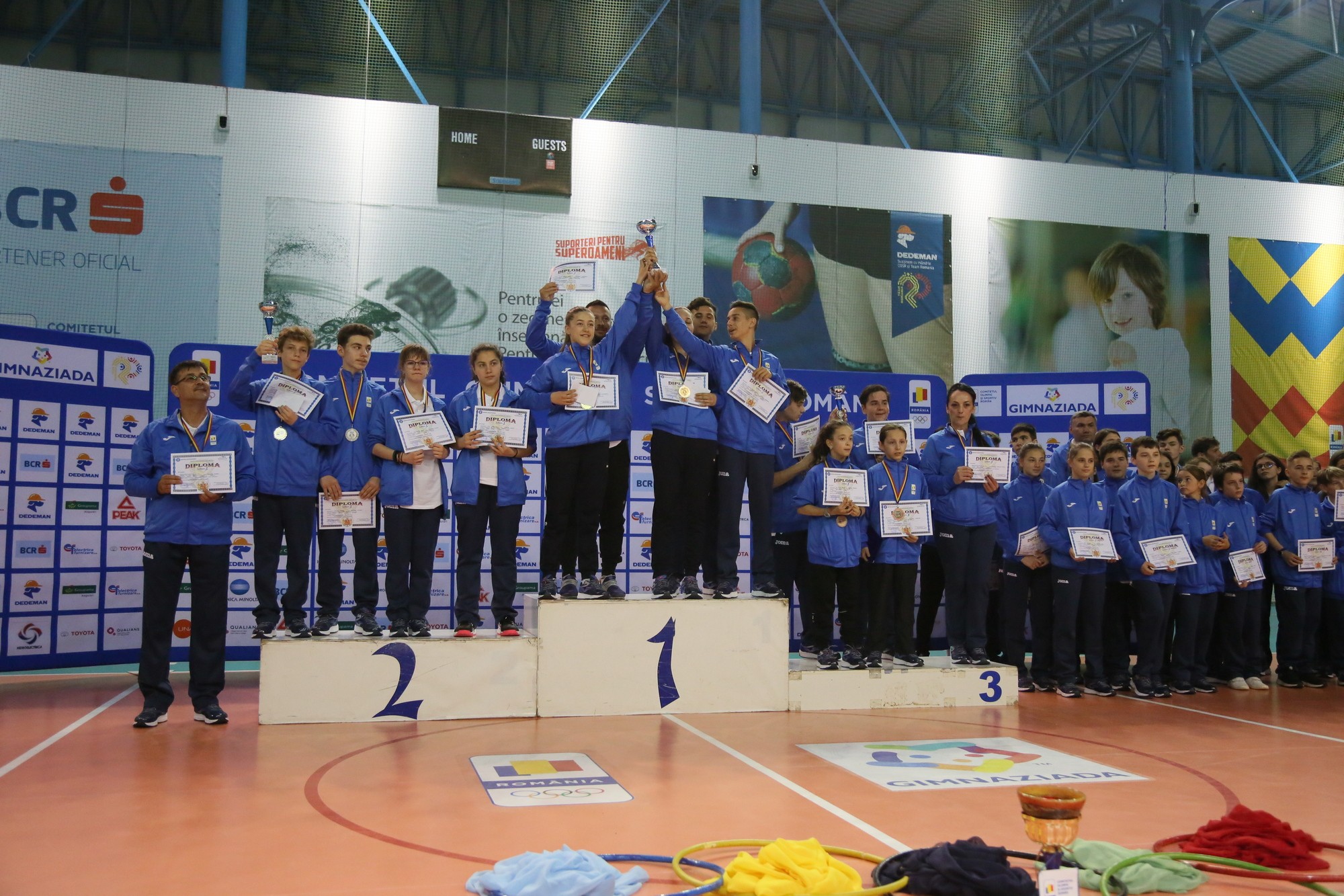 Salapolivalentagimnazeveniment2 2000