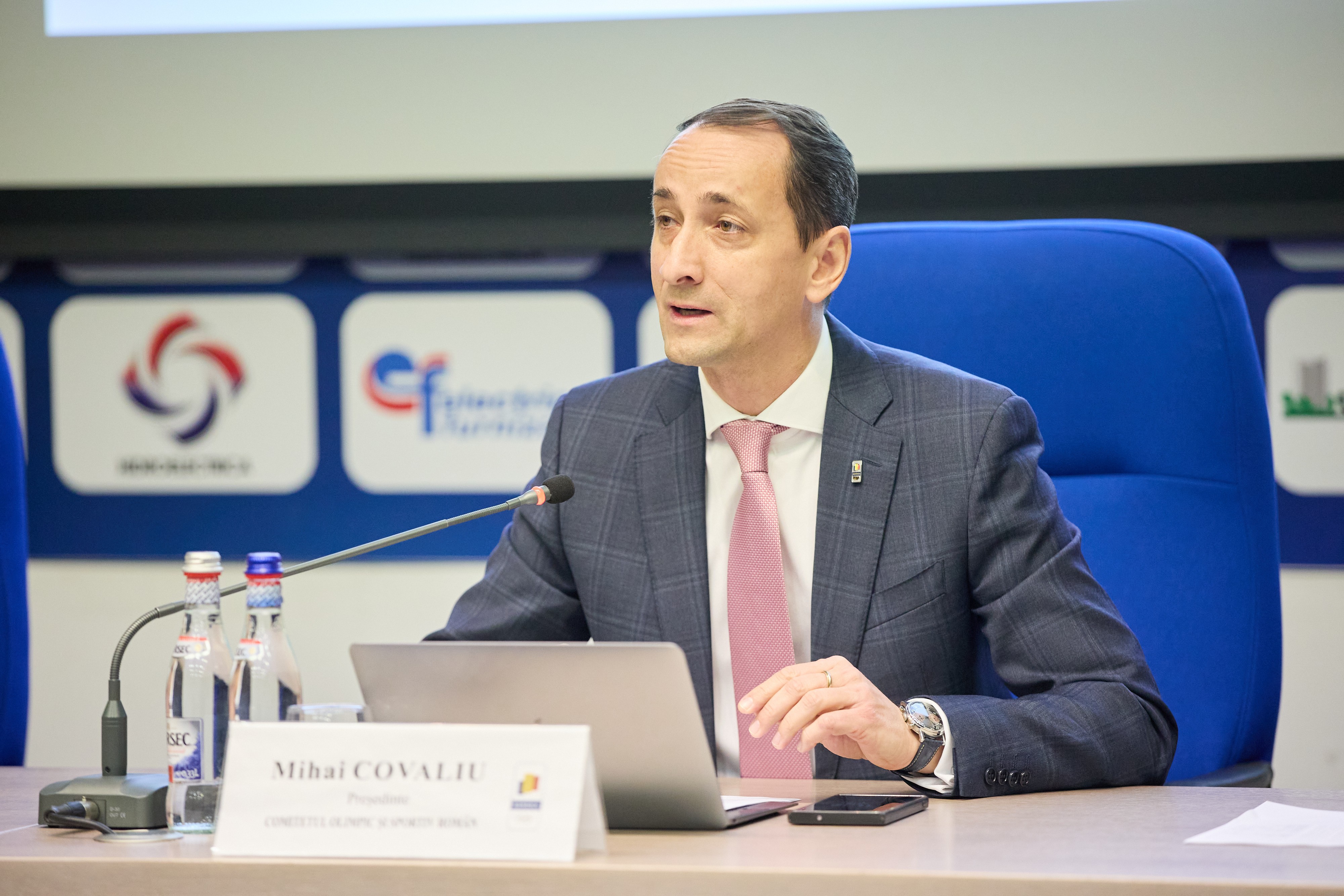 Cosr Anul Nadia 16 Jan 089