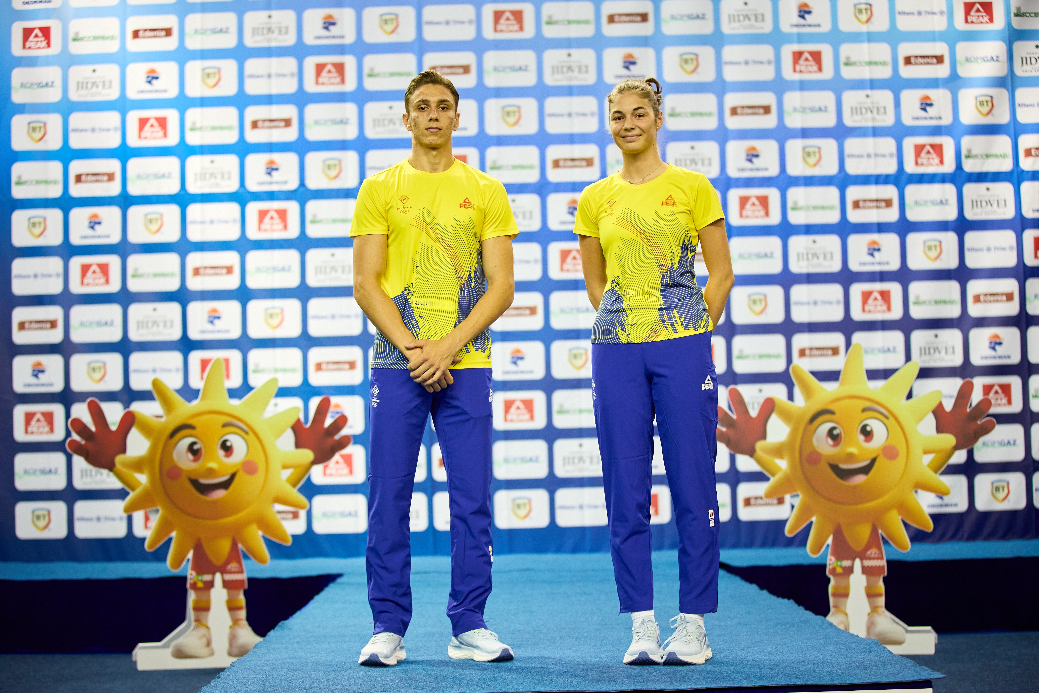 Prezentare Fote 18 Jul Purtatori Drapel