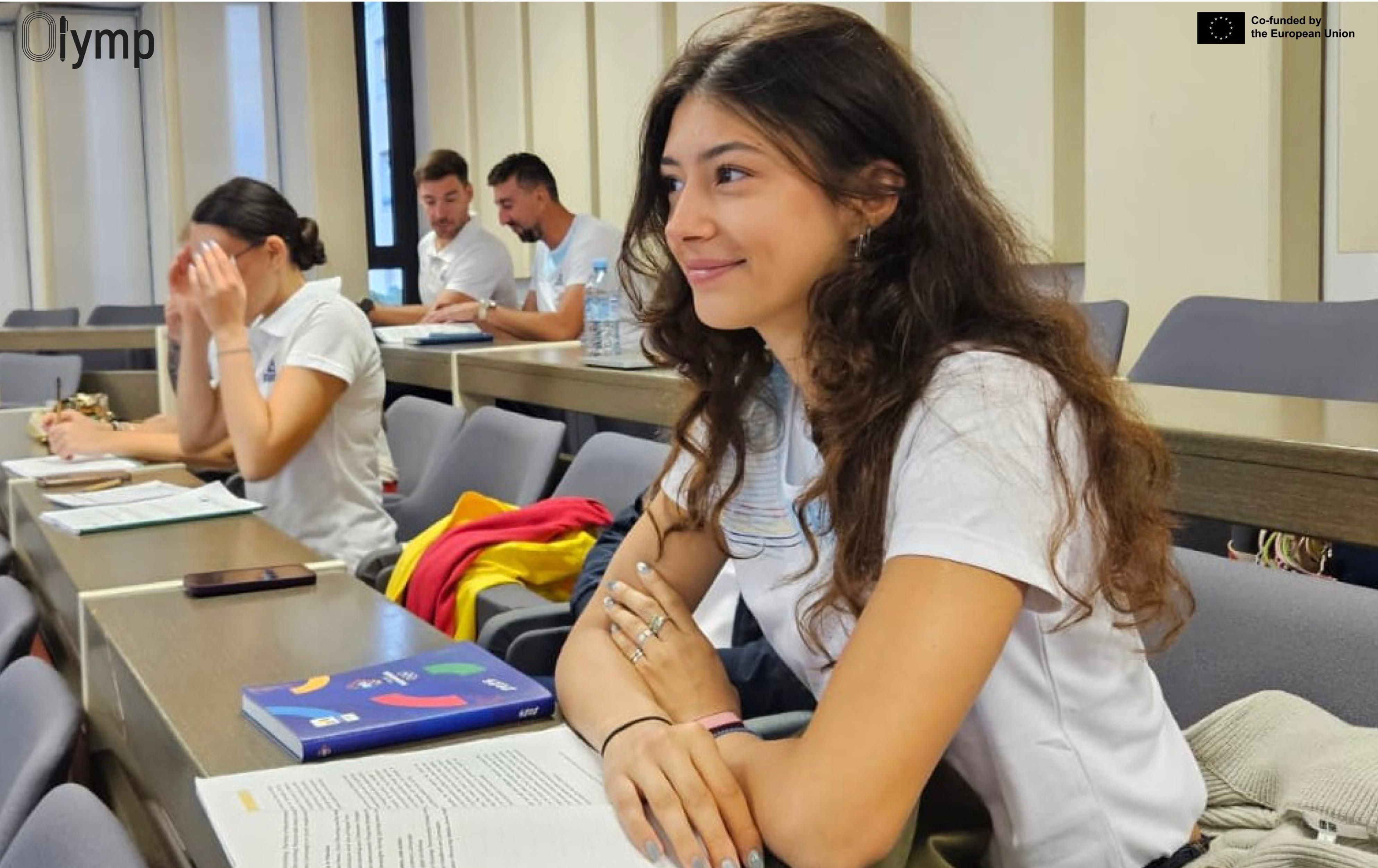 https://www.cosr.ro/img/8c1334fa-400d-4cc1-87c4-40a662ed8697/emma-on-alfabetizare-sportivi-maribor-2025.jpg?fm=jpg&q=80&fit=max&crop=3972%2C2503%2C0%2C0