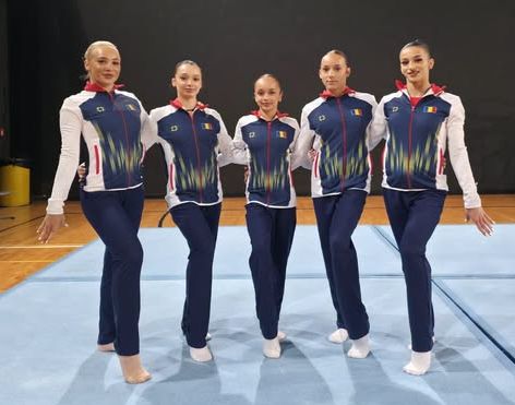 https://www.cosr.ro/img/8cc1e711-72a1-452d-a464-996f5a8f585b/echipa-senioare-ce-gimnastica-2026.jpeg?fm=jpg&q=80&fit=max&crop=472%2C371%2C17%2C160