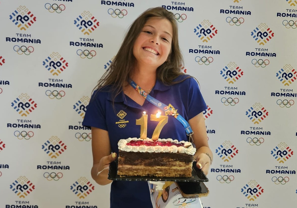 Aniversare Ana Tort Lumanari