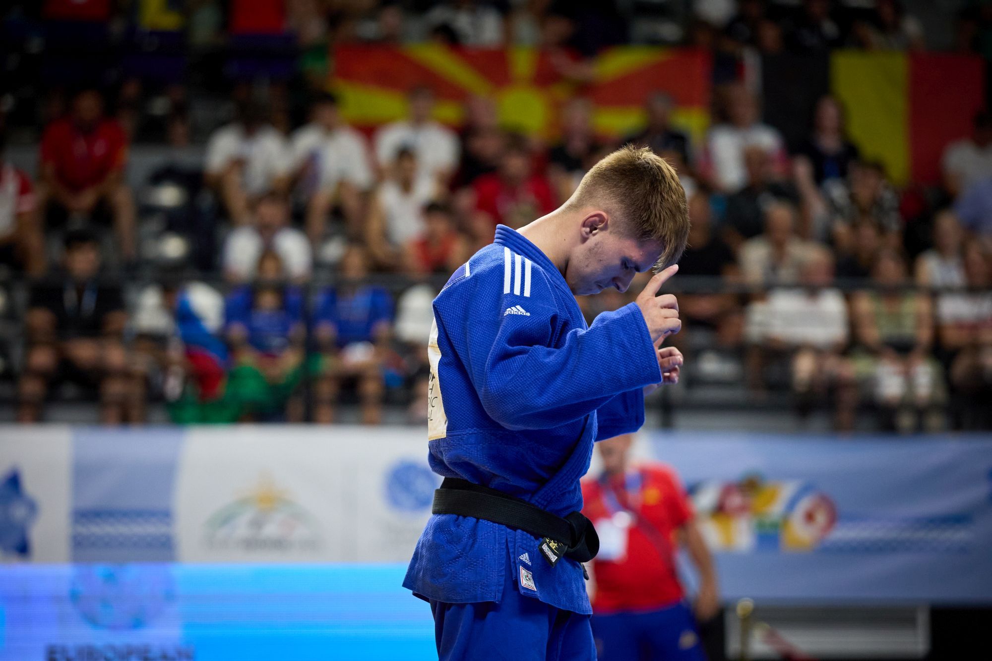 https://www.cosr.ro/img/af816e86-ddeb-43ea-b6c8-2c3d471065ae/judo-22-jul-174.jpg?fm=jpg&q=80&fit=max&crop=2000%2C1334%2C0%2C0