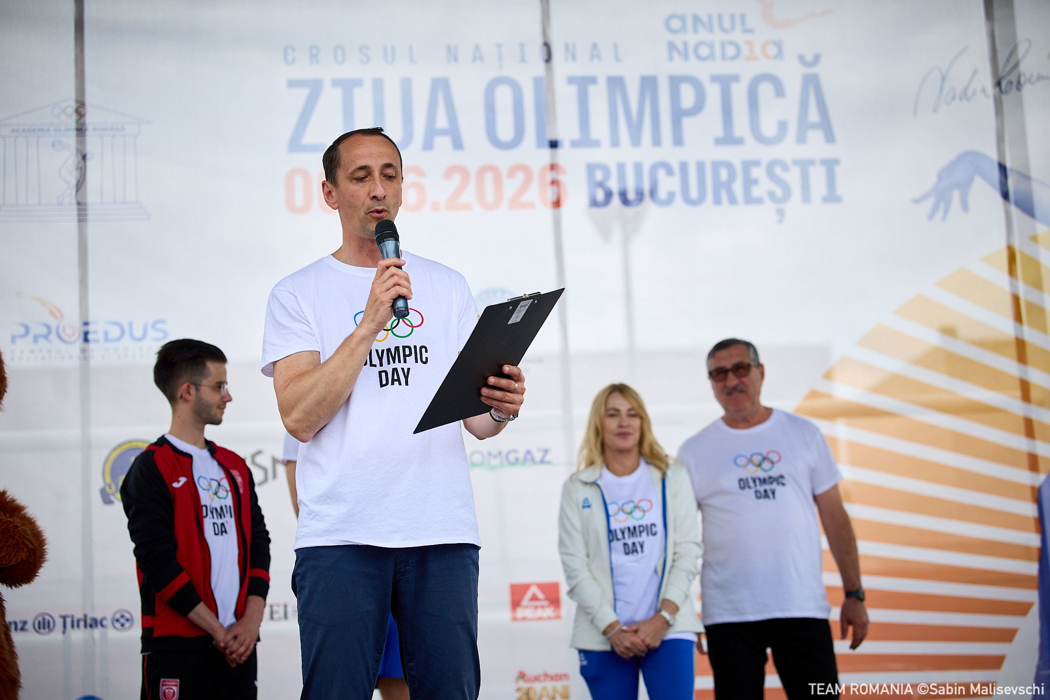 https://www.cosr.ro/img/b85da6ac-2bc4-4f37-88bf-2de829588fea/ziua-olimpica-06-jun-941.jpg?fm=jpg&q=80&fit=max&crop=2048%2C1365%2C0%2C0