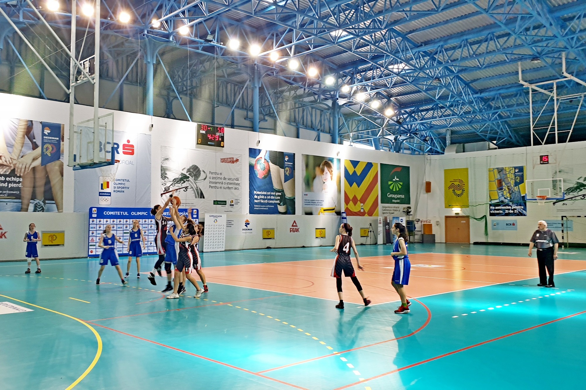 Salapolivalentagimnazcompetitie2 2000