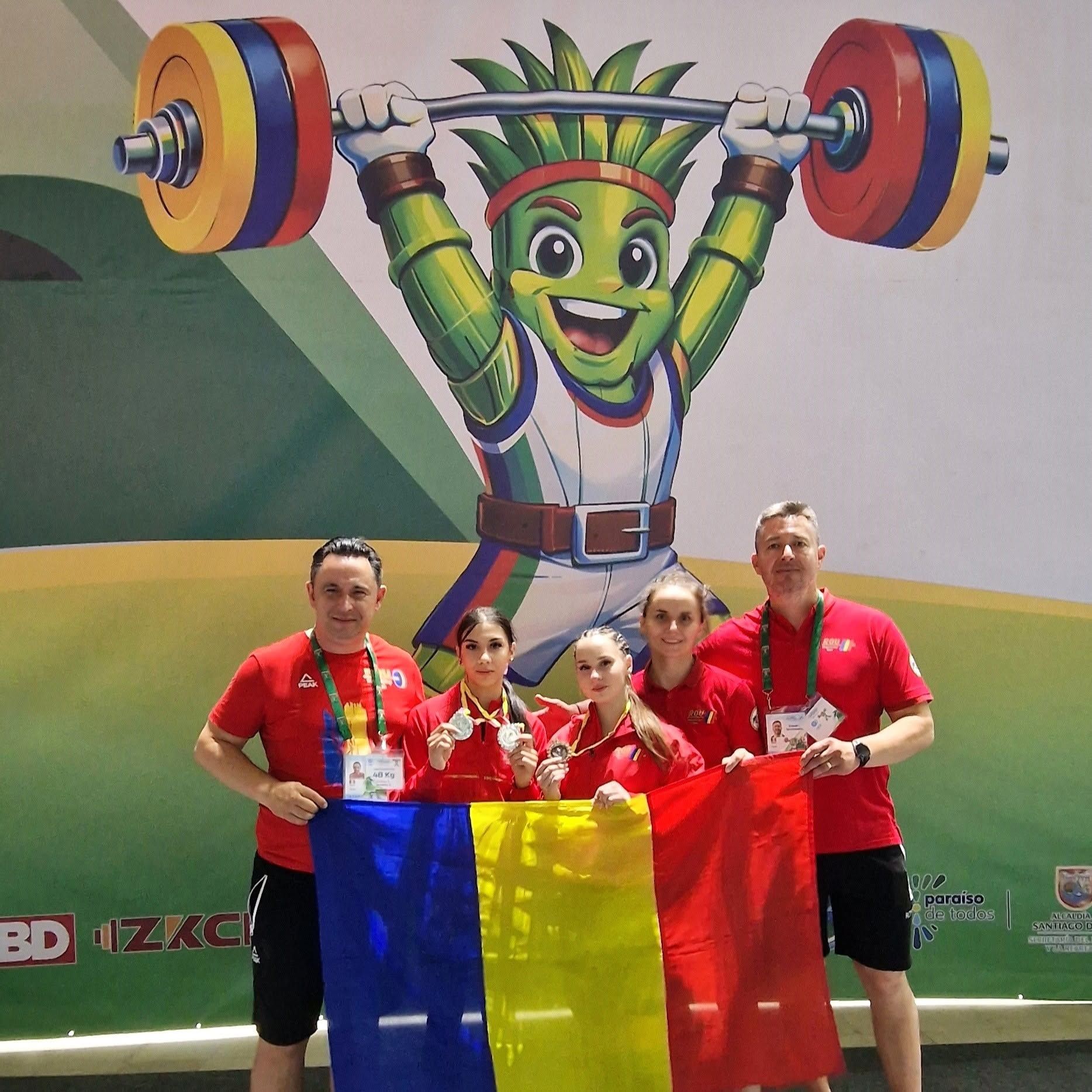 https://www.cosr.ro/img/c2e80f1d-e205-4a07-a113-27e06c4a8aaf/cm-u17-haltere-cali-col-3-medalii.jpg?fm=jpg&q=80&fit=max&crop=1868%2C1868%2C0%2C0
