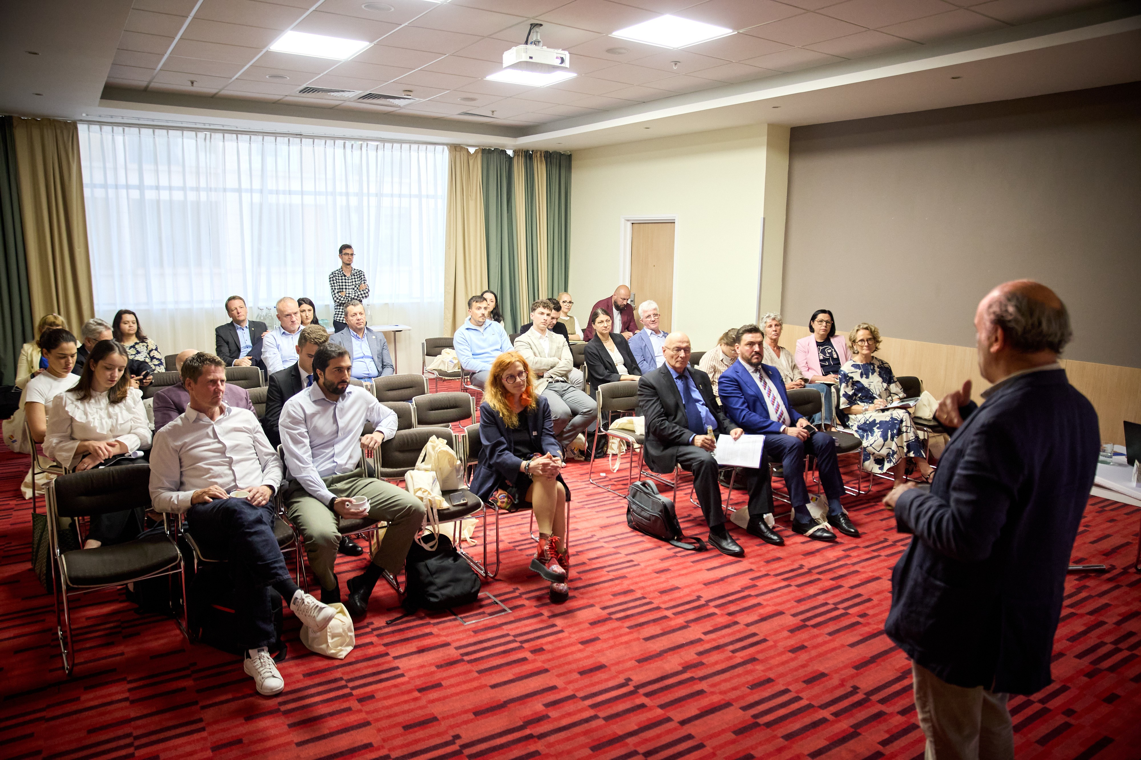 Cosr Novotel 107