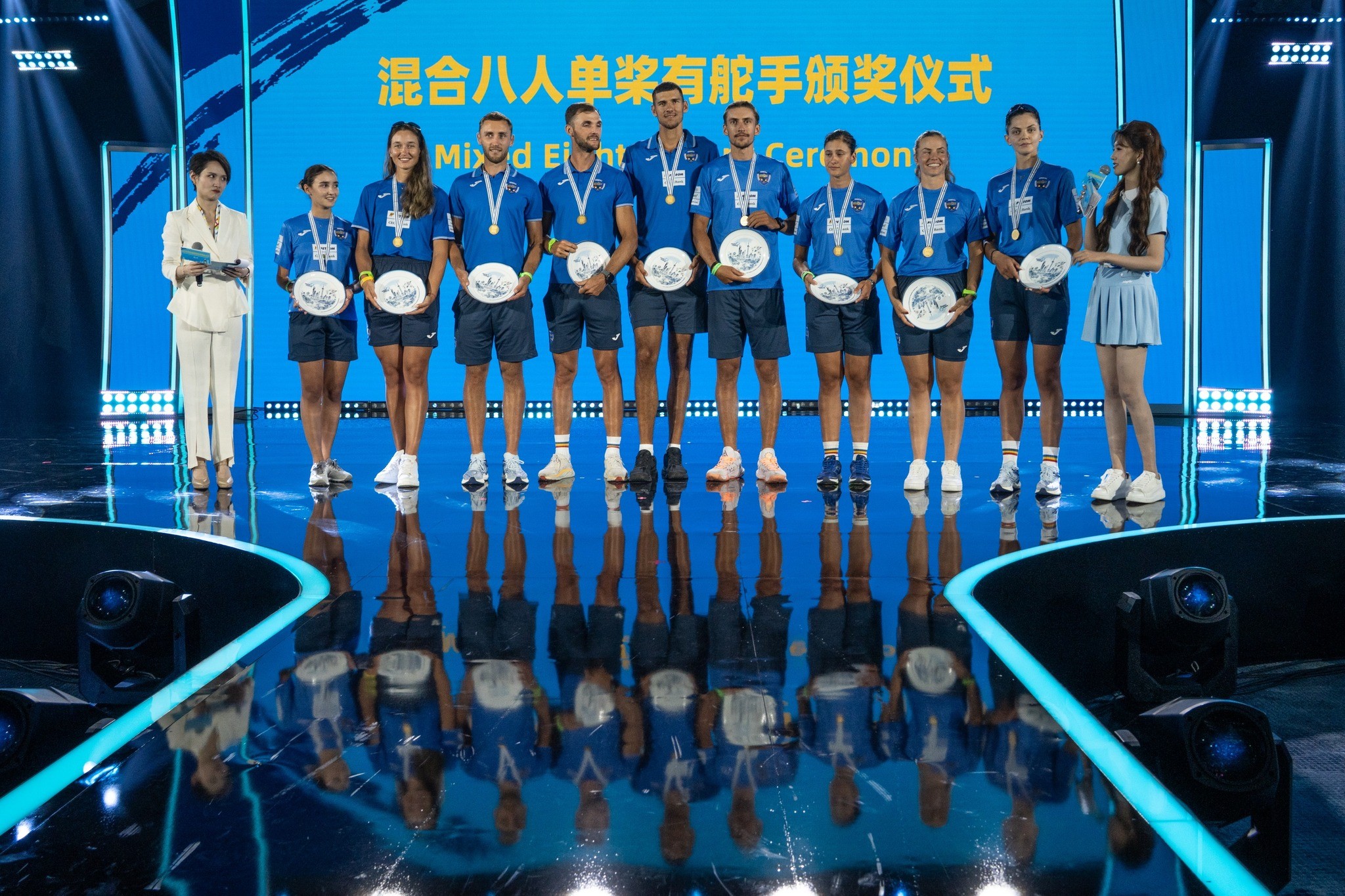 Canotaj 8 1 Mixt Aur Cm 2025 01