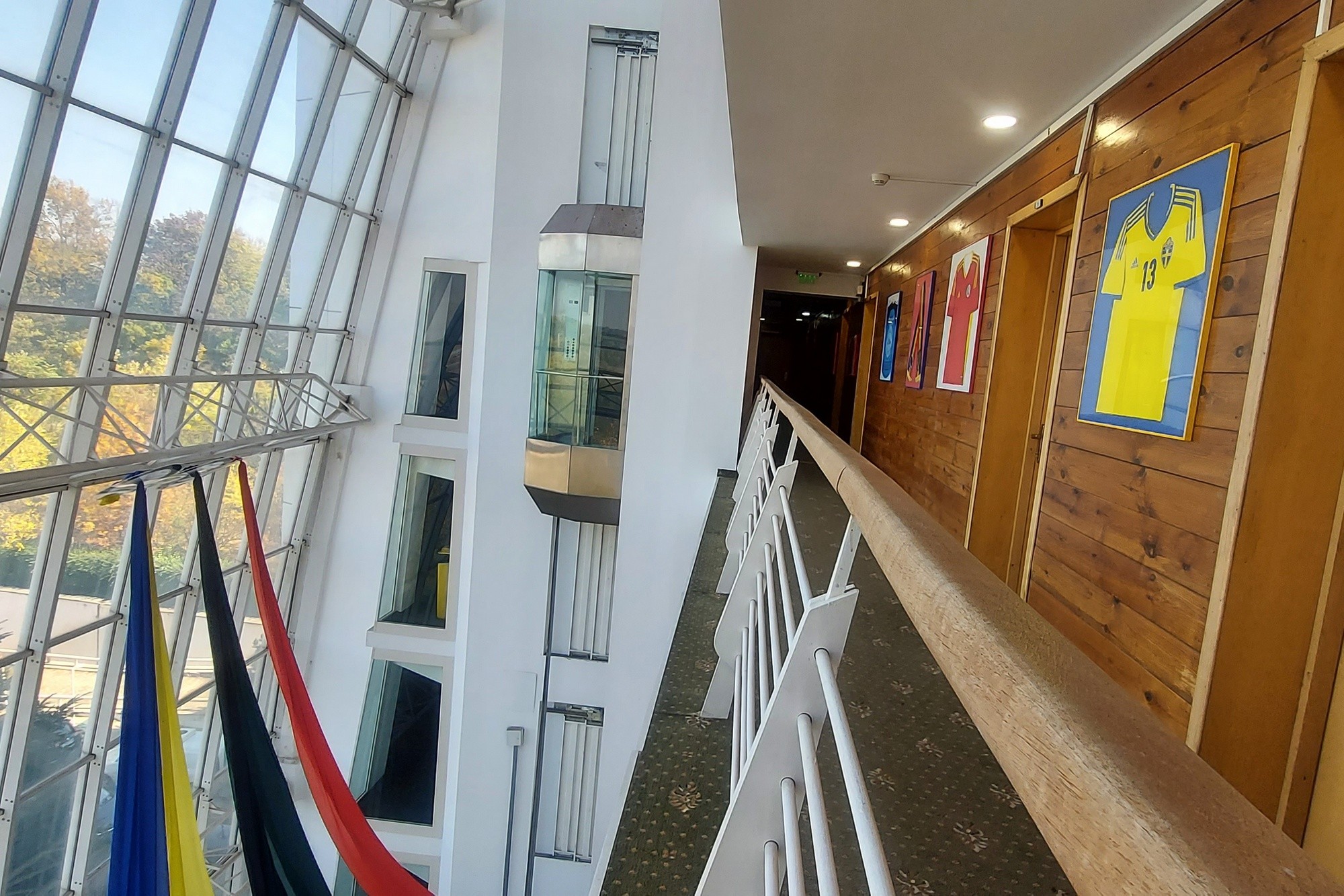 08hotelsydneyreceptie Lift