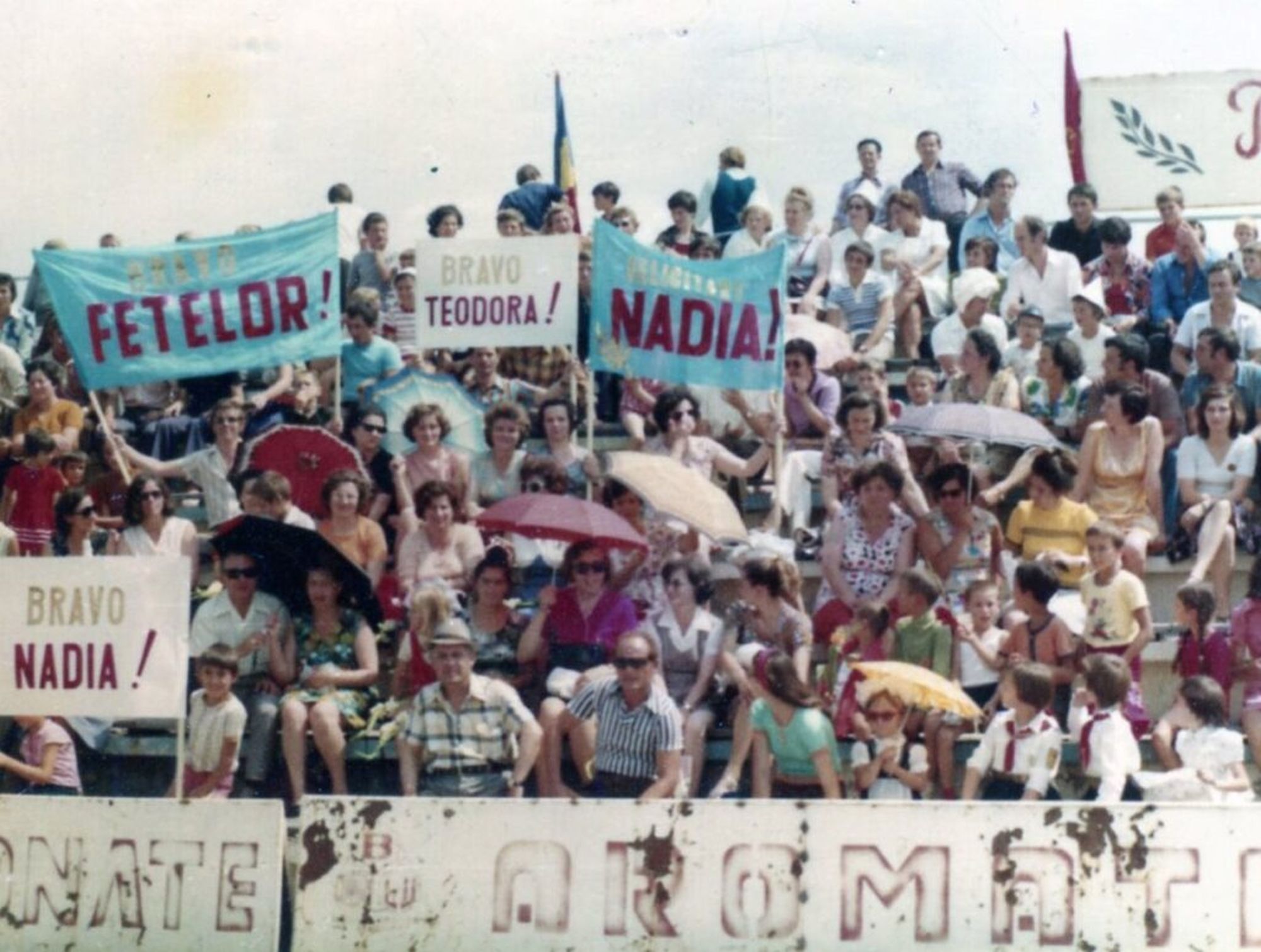 https://www.cosr.ro/img/d9255605-7406-4351-8983-9370d6cc49f9/nadia-primire-stadion-public.jpg?fm=jpg&q=80&fit=max&crop=2000%2C1510%2C0%2C0