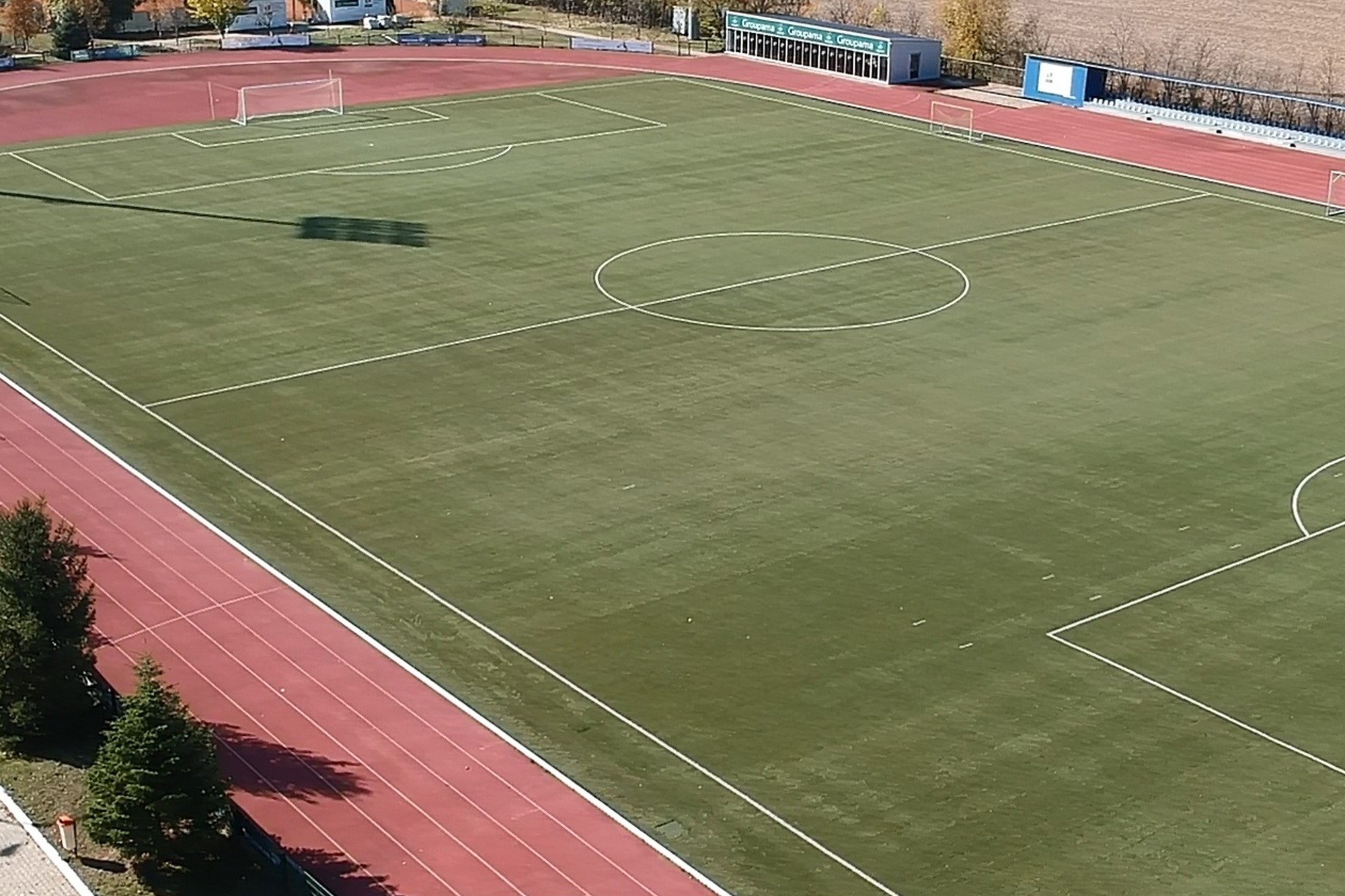 03stadiondrona1 2000