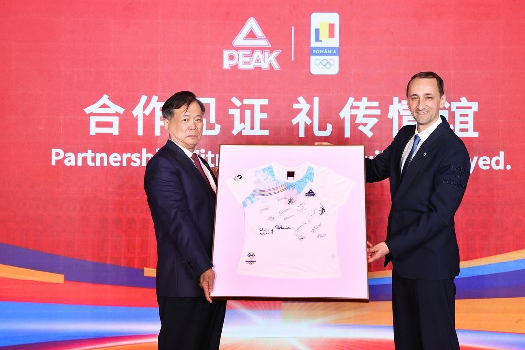 Semnare Peak China Cova Chinez Tricou