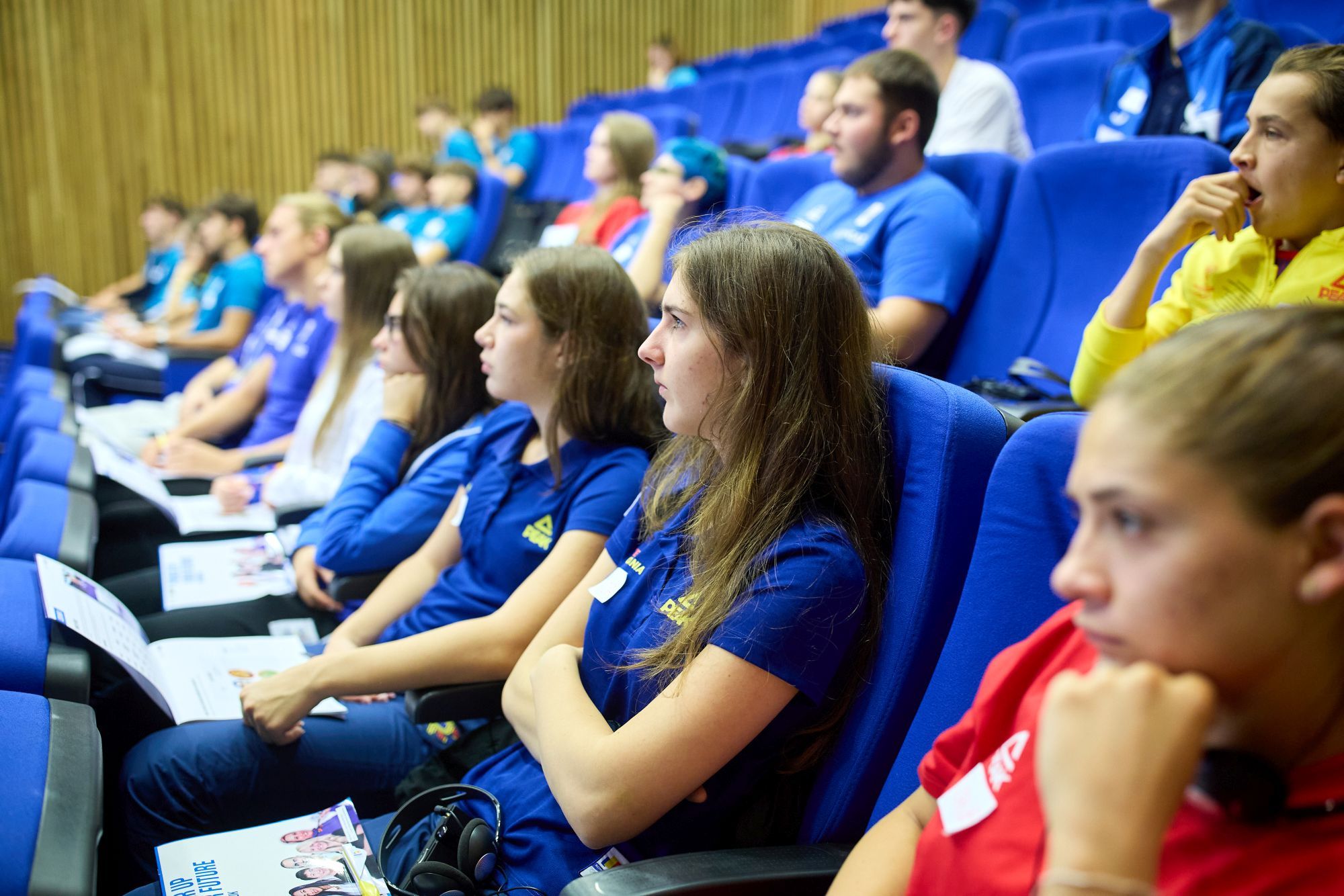 https://www.cosr.ro/img/fb01c60e-cd6f-463a-b2c6-5d24b9e052ce/cosr-workshop-08-oct-049.jpg?fm=jpg&q=80&fit=max&crop=2000%2C1334%2C0%2C0